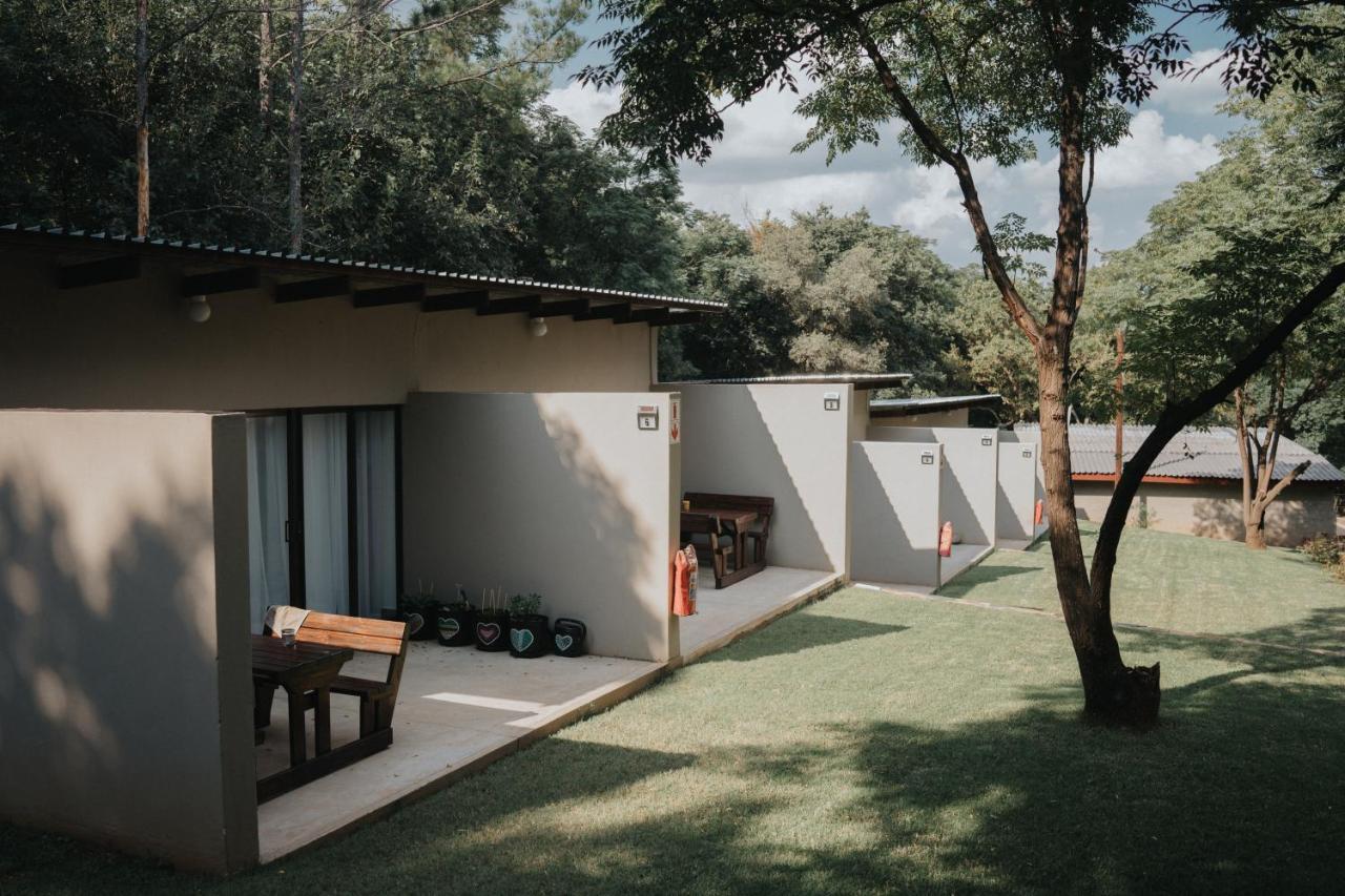 Hotel Pretorius Park Hartbeespoort Exterior foto